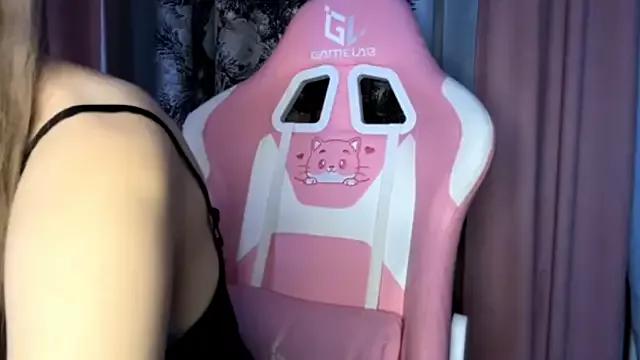 Jerrieberry from StripChat