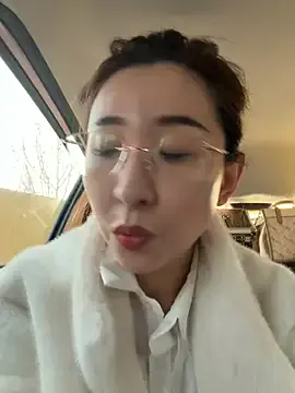 Jingjingxiang-520 — Freechat on StripChat