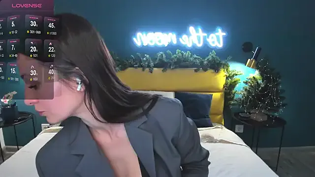 Joan_Nelson on StripChat