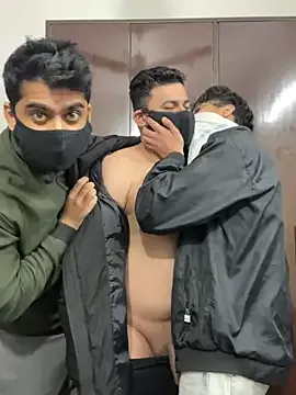 John_desihunk on StripChat