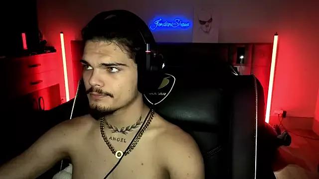 Amazing JordanShow wants you to fuck their body now JordanShow from StripChat