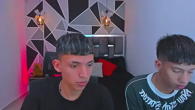 Juan_Nd_Steven — Hi guys :3