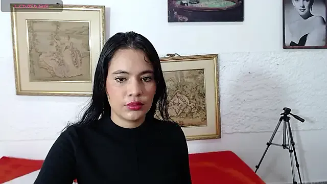 JulianaLopera1 —  Remove last clothing item slowly