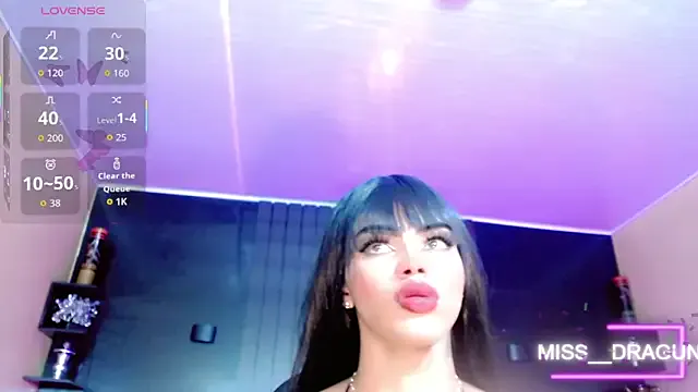 jymena_xxx — spit in my dick