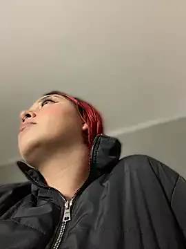 Karen18_boobs — zoom pussy 