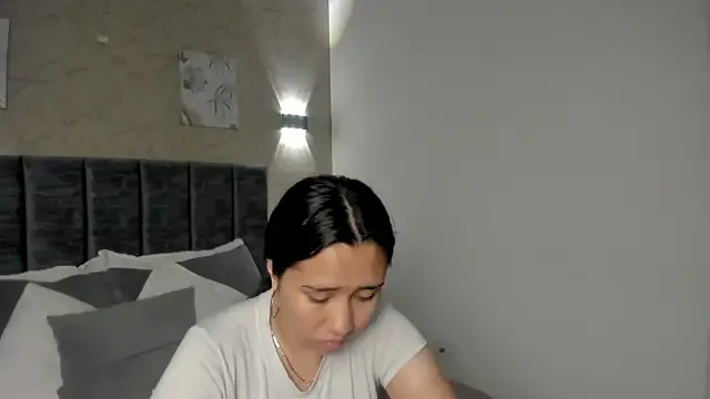 Karoll_Teyes — Freechat on StripChat