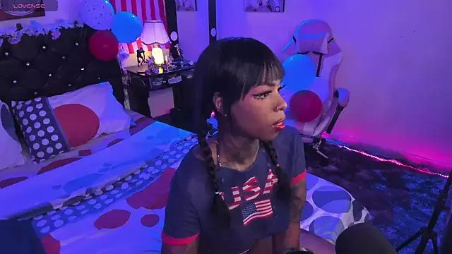 kary_bunny3 on StripChat