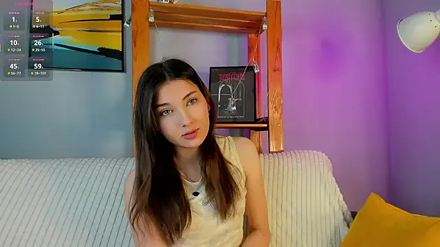 KateCahee on StripChat