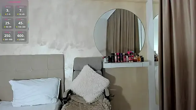 KaylaBenz on StripChat