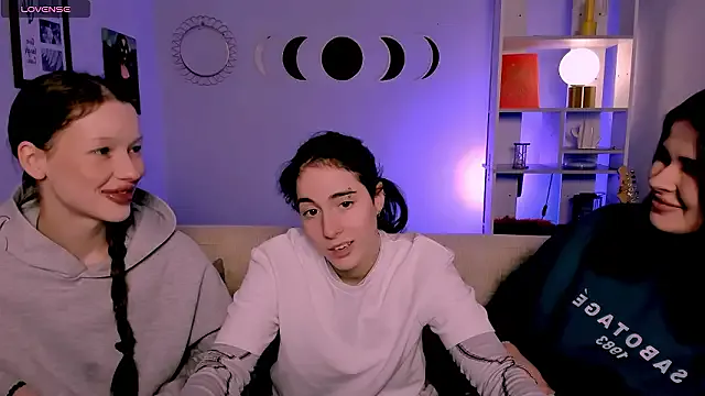 khloebeauty — spank her x10