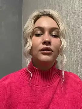 KikiWatson on StripChat 