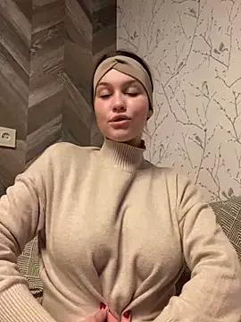 KikiWatson on StripChat 