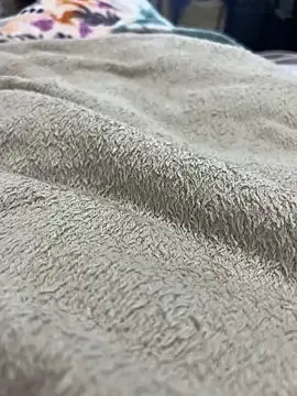 kingXqueenXX — Handjob + flash boobs