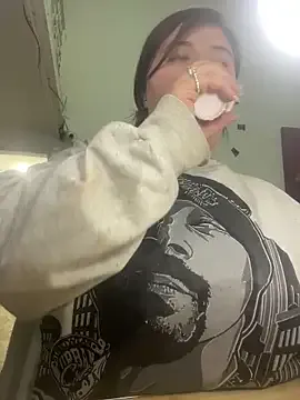 Kitty_Bms_ — slapp booobss x 5