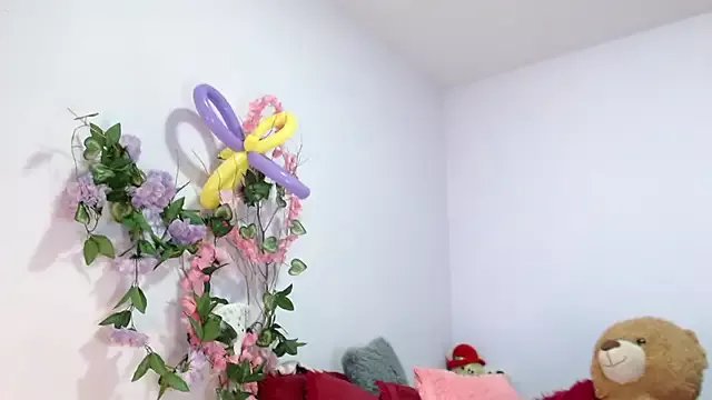 kymmgolden on StripChat 