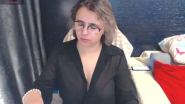 LadyAverrySquirt11