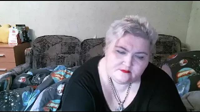 Lana555 on StripChat 