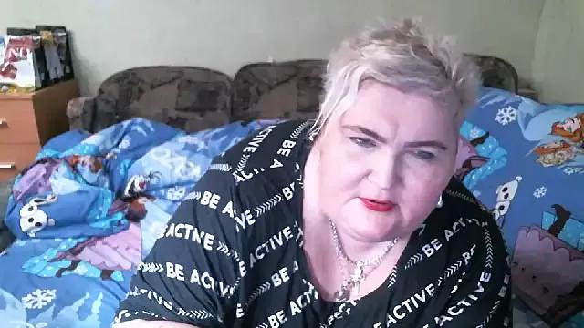 Lana555 on StripChat 