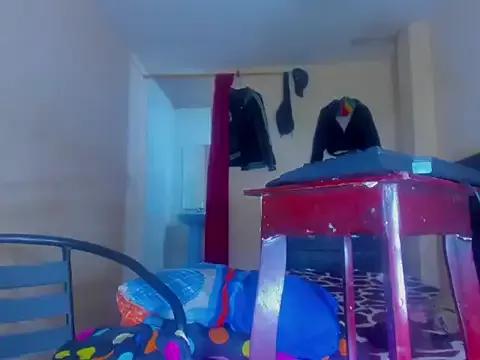 Freechat latin_big_01 on StripChat