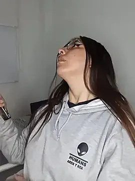 Laura_Nick — masturbation