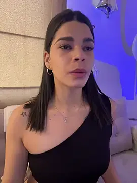 Leah_Honey26 — Hey Leah! Take off your panties