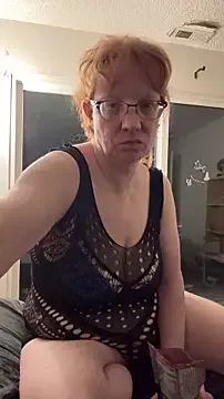 Lenaravenswood — Bra off