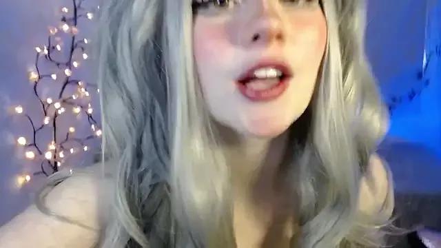 Lil_bela on StripChat 