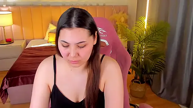Lina_Loon