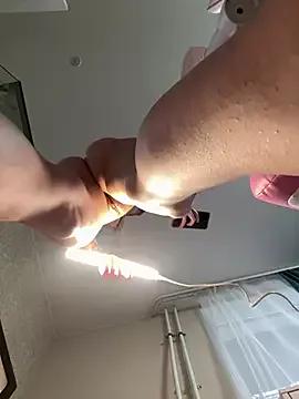 LindaRoyz on StripChat 