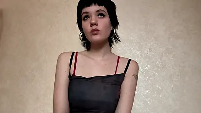 LioraSin — Make me Horney