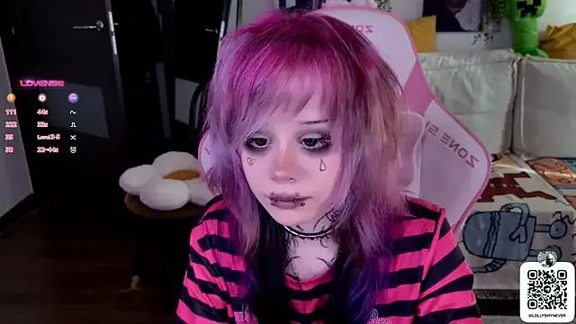 Lollyshy on StripChat 