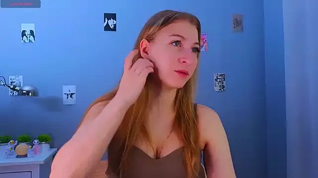 LorettaGladman on StripChat 