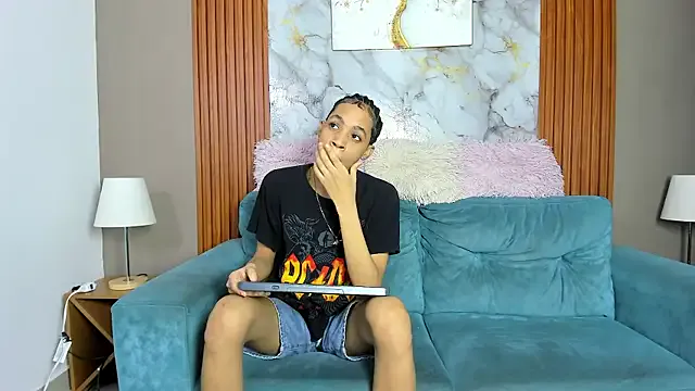 LOVE_GUYS1
