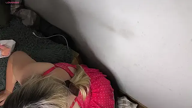 LoveInAllHoles