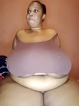 Lovelyboobs01 on StripChat 