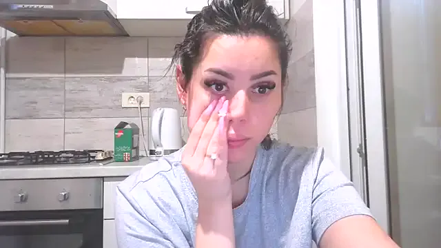 LovelyJulliette — naked