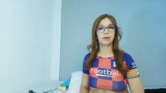 Hot Luciana0202 wants you to fuck her body now Luciana0202 from StripChat