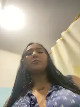 luna_asss — show boobs and milk