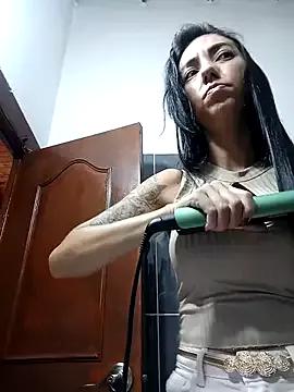 Freechat LunaZambrano on StripChat