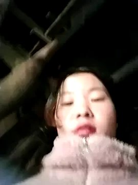 lylylove on StripChat 