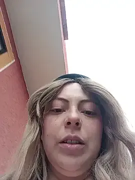 madelaine- — Tits out 1 minuto in public