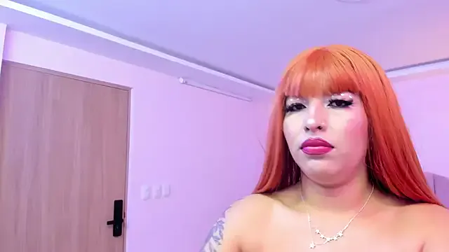 MadelaineJones — blow job + 1min control toy