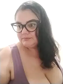 Madisonpalacio — Mamada de dildo + saliva