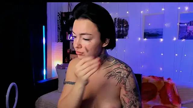 Magic_Allie on StripChat