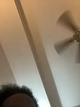 makeherfeelg — First stream