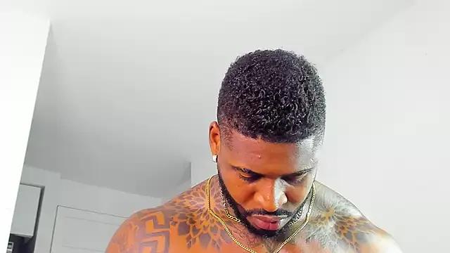 Check out 23 years old Makonneen from StripChat Makonneen from StripChat