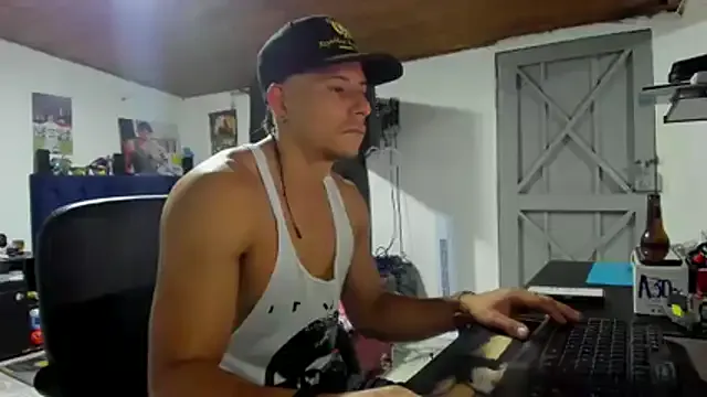 Malek_Ivonny — rico chico sexual rico cum