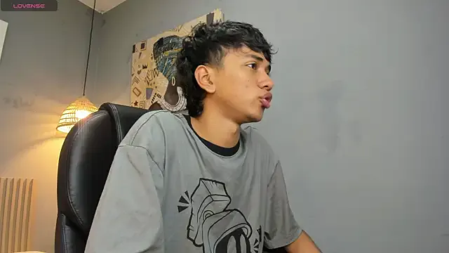 markbowie on StripChat