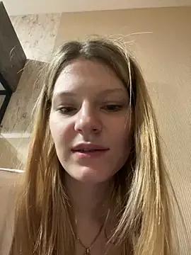 Slutty MaryHiggins wants you to fuck her body now MaryHiggins from StripChat