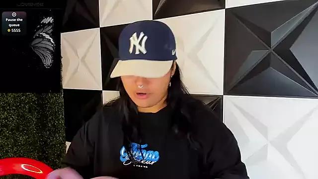 StripChat Melany_rouse18 melany_rouse18 from StripChat